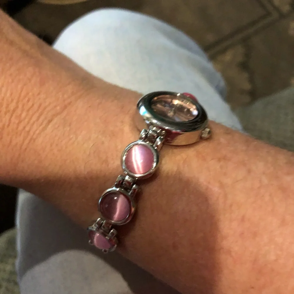 pink cats eye effects women’s wrist watch fashion jewellery - Picture 9 of 10